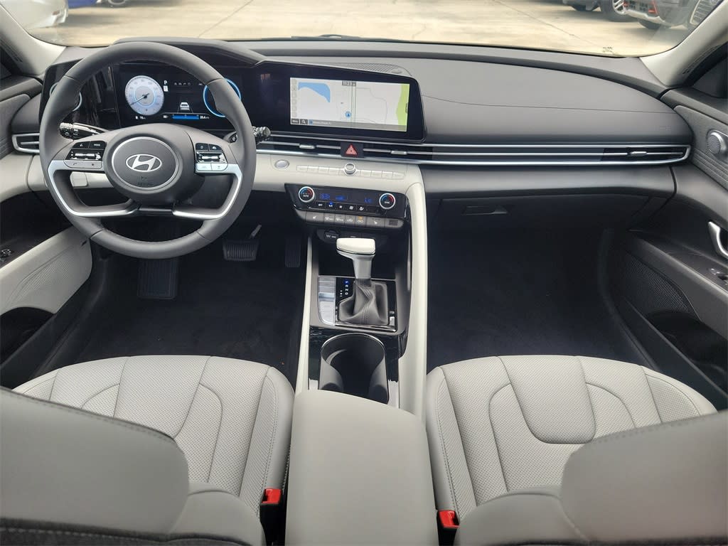 Thumbnail: 2025 Hyundai Elantra - 2