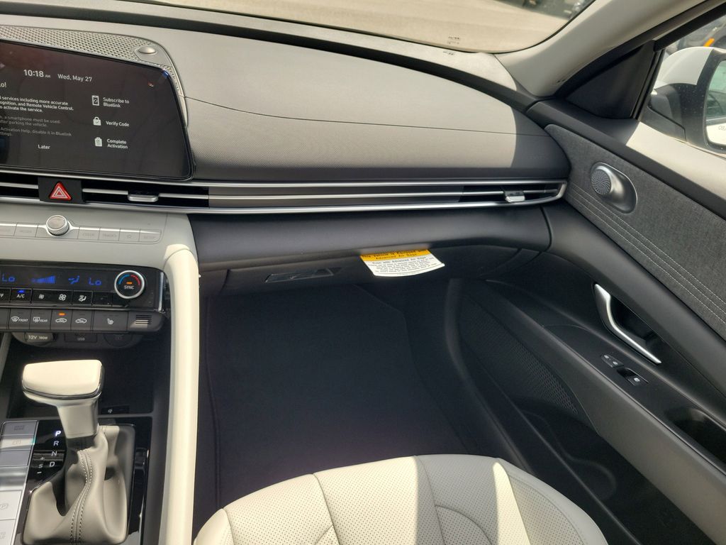 Thumbnail: 2026 Hyundai Elantra - 21