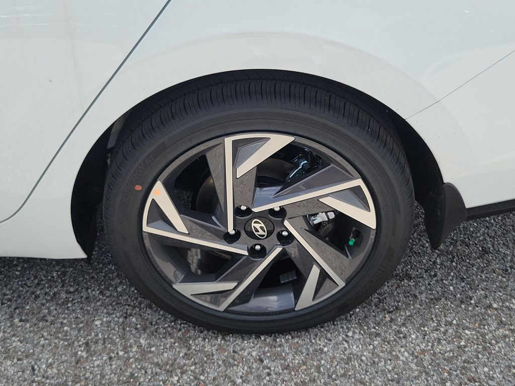 Thumbnail: 2026 Hyundai Elantra - 6