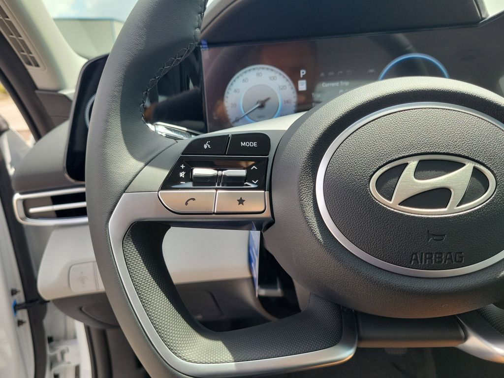 Thumbnail: 2026 Hyundai Elantra - 30