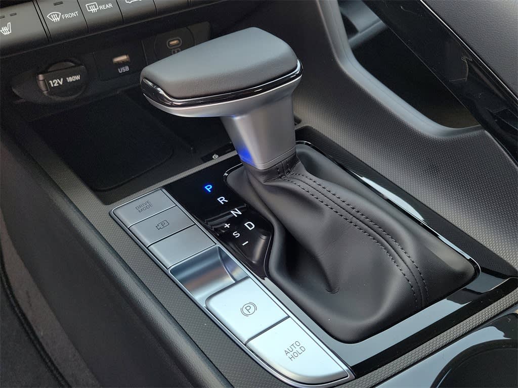 Thumbnail: 2025 Hyundai Elantra - 15