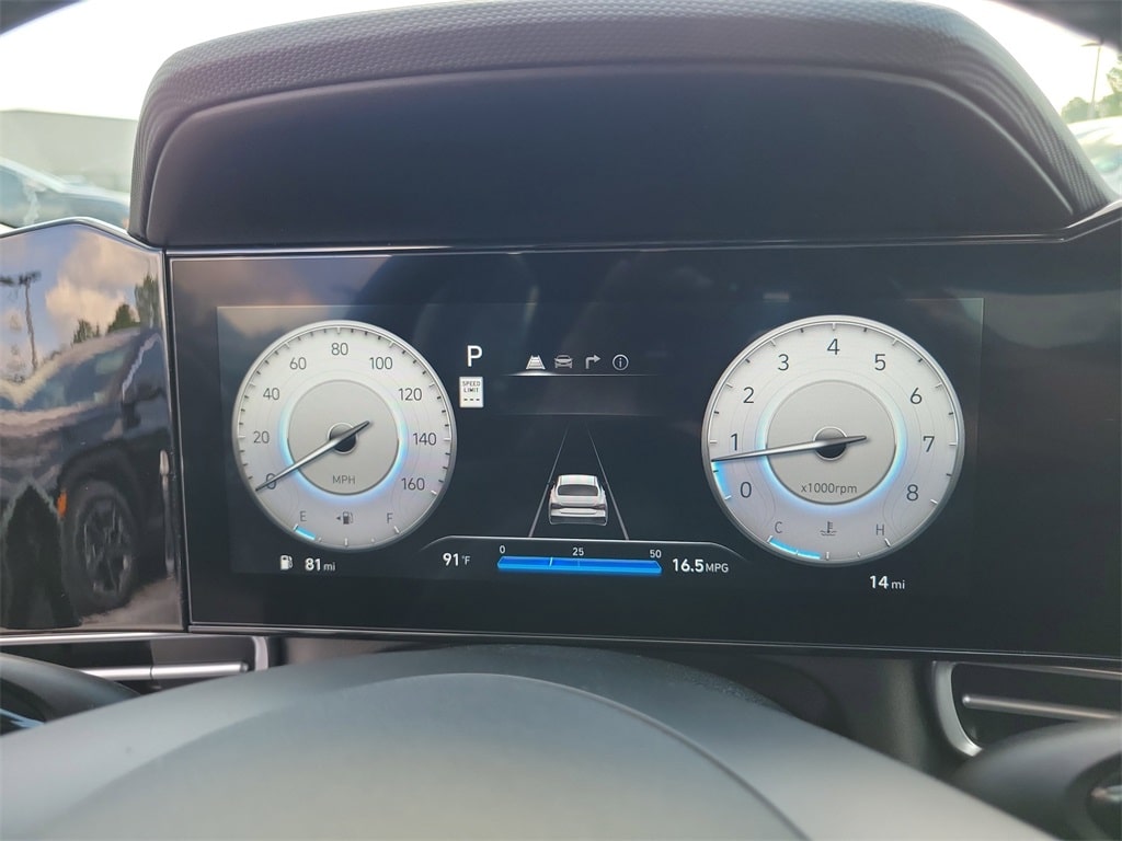 Thumbnail: 2025 Hyundai Elantra - 16