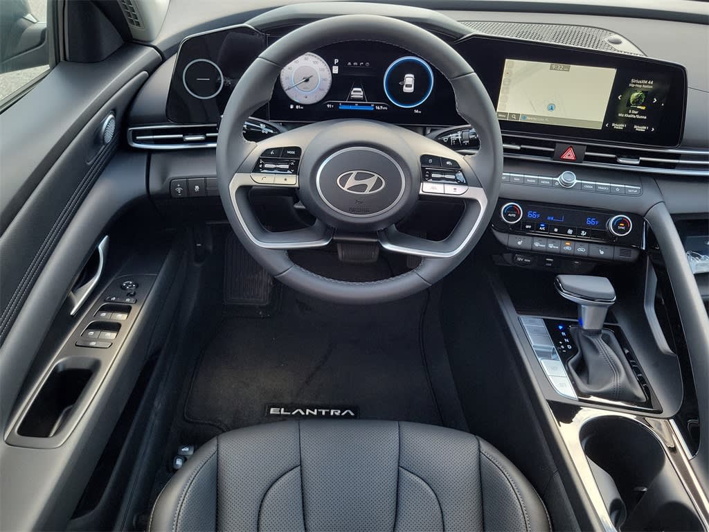 Thumbnail: 2025 Hyundai Elantra - 8