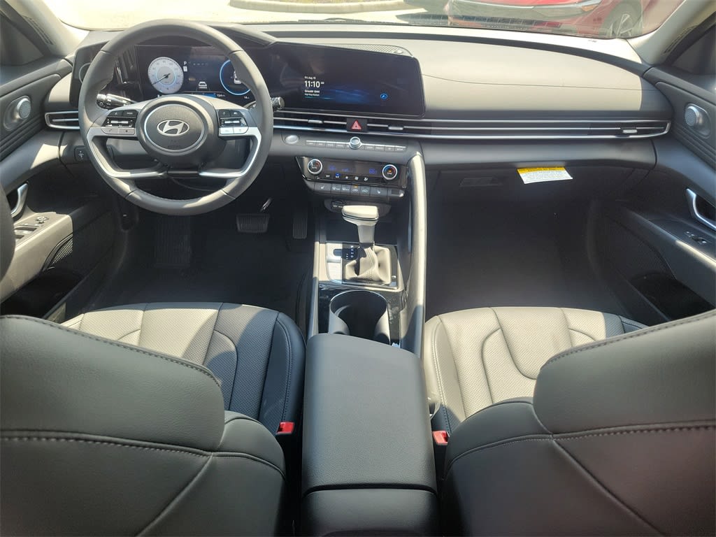 Thumbnail: 2025 Hyundai Elantra - 38