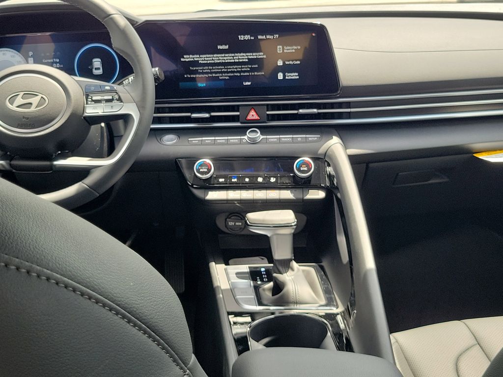 Thumbnail: 2026 Hyundai Elantra - 9