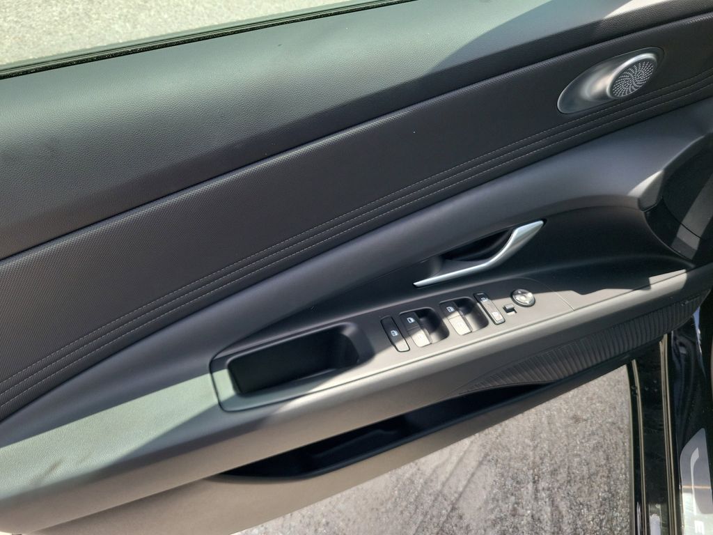 Thumbnail: 2026 Hyundai Elantra - 21