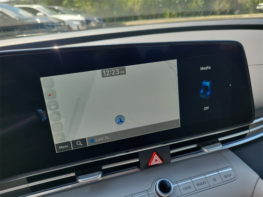 Thumbnail: 2025 Hyundai Elantra - 14
