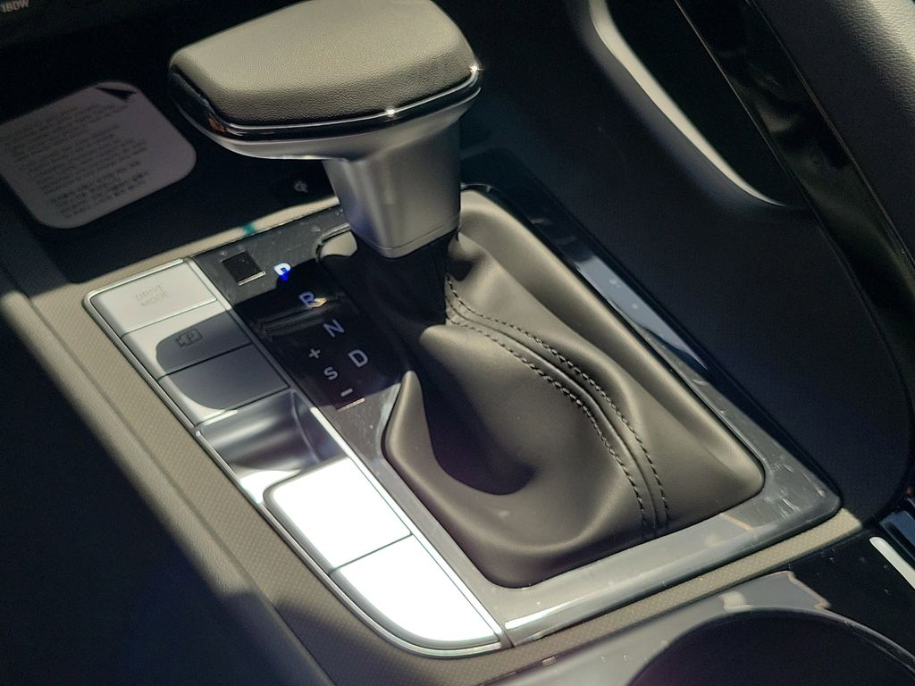 Thumbnail: 2026 Hyundai Elantra - 25