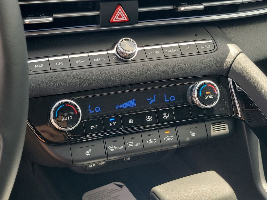 Thumbnail: 2026 Hyundai Elantra - 24