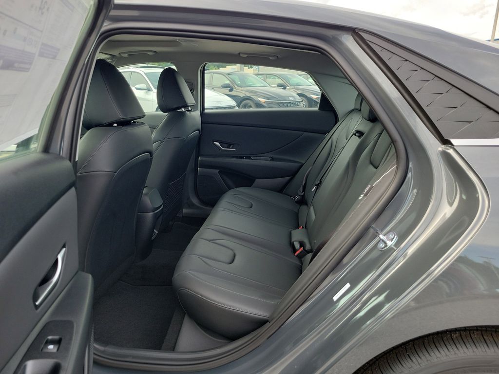 Thumbnail: 2026 Hyundai Elantra - 9