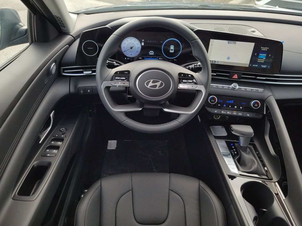 Thumbnail: 2026 Hyundai Elantra - 10
