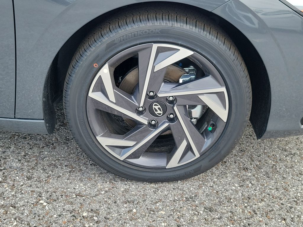 Thumbnail: 2026 Hyundai Elantra - 6