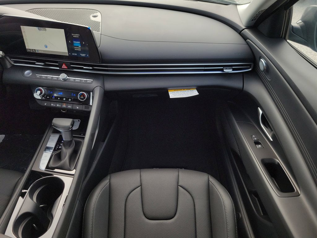 Thumbnail: 2026 Hyundai Elantra - 7
