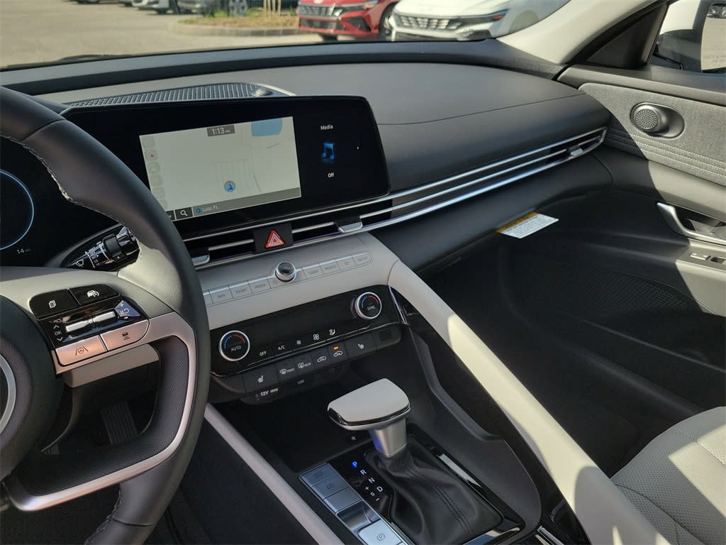 Thumbnail: 2026 Hyundai Elantra - 32