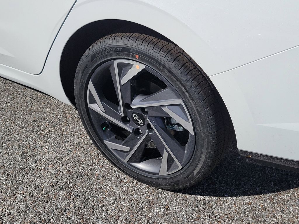 Thumbnail: 2026 Hyundai Elantra - 7