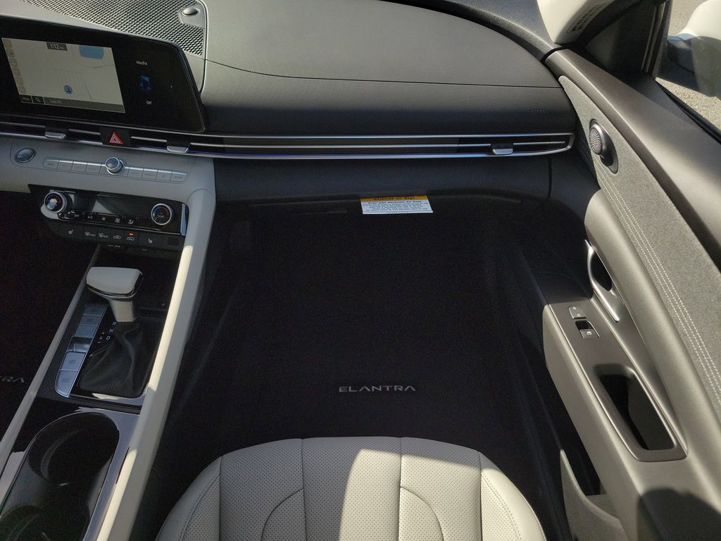 Thumbnail: 2026 Hyundai Elantra - 22