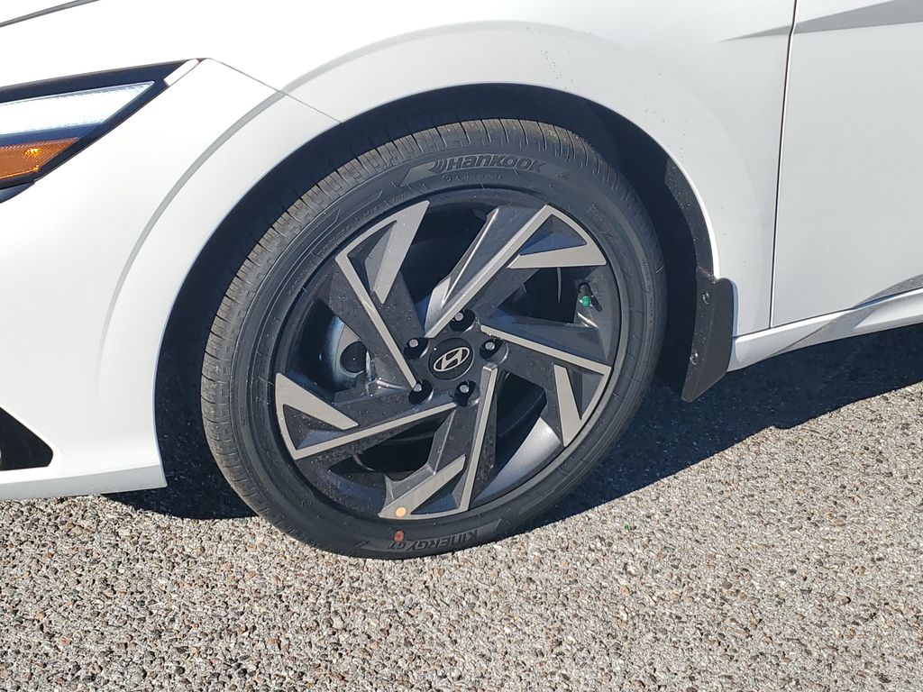 Thumbnail: 2026 Hyundai Elantra - 7