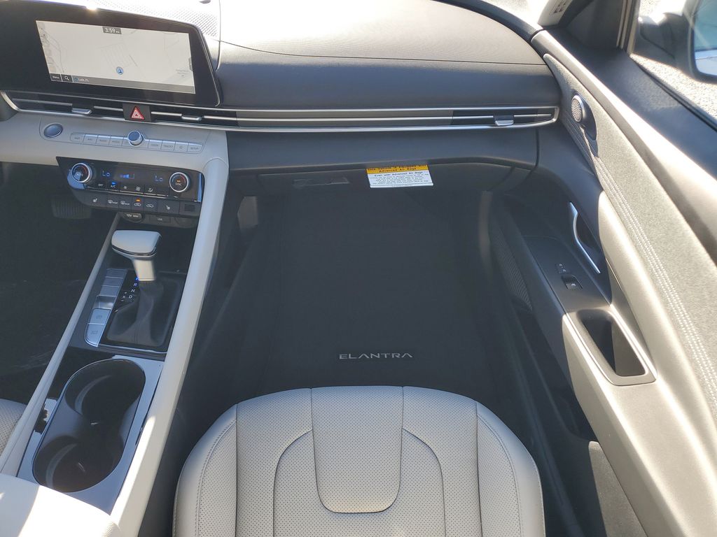 Thumbnail: 2026 Hyundai Elantra - 21