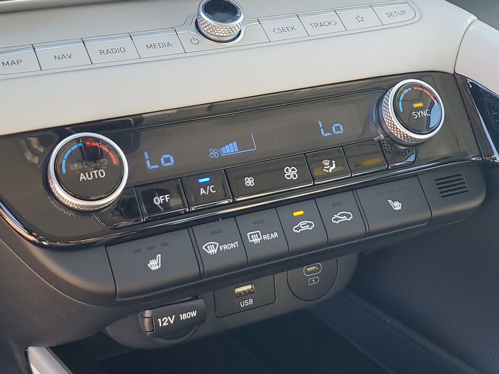 Thumbnail: 2026 Hyundai Elantra - 31