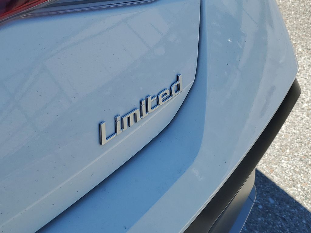 Thumbnail: 2026 Hyundai Elantra - 6