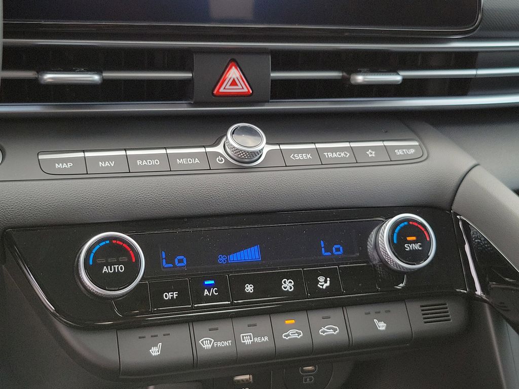 Thumbnail: 2026 Hyundai Elantra - 30