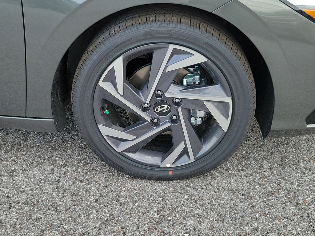 Thumbnail: 2026 Hyundai Elantra - 7