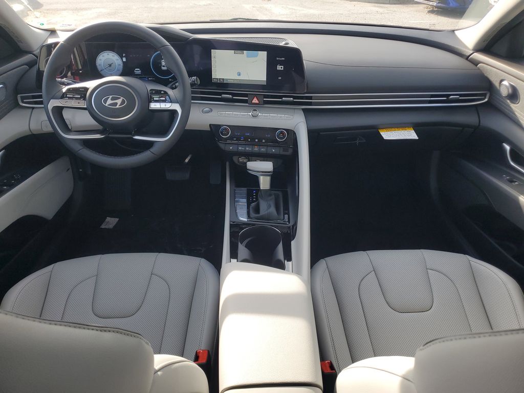 Thumbnail: 2025 Hyundai Elantra - 2
