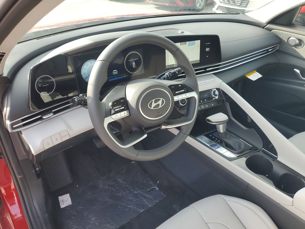 Thumbnail: 2025 Hyundai Elantra - 11