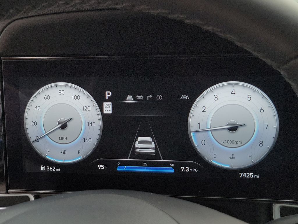 Thumbnail: 2025 Hyundai Elantra - 27
