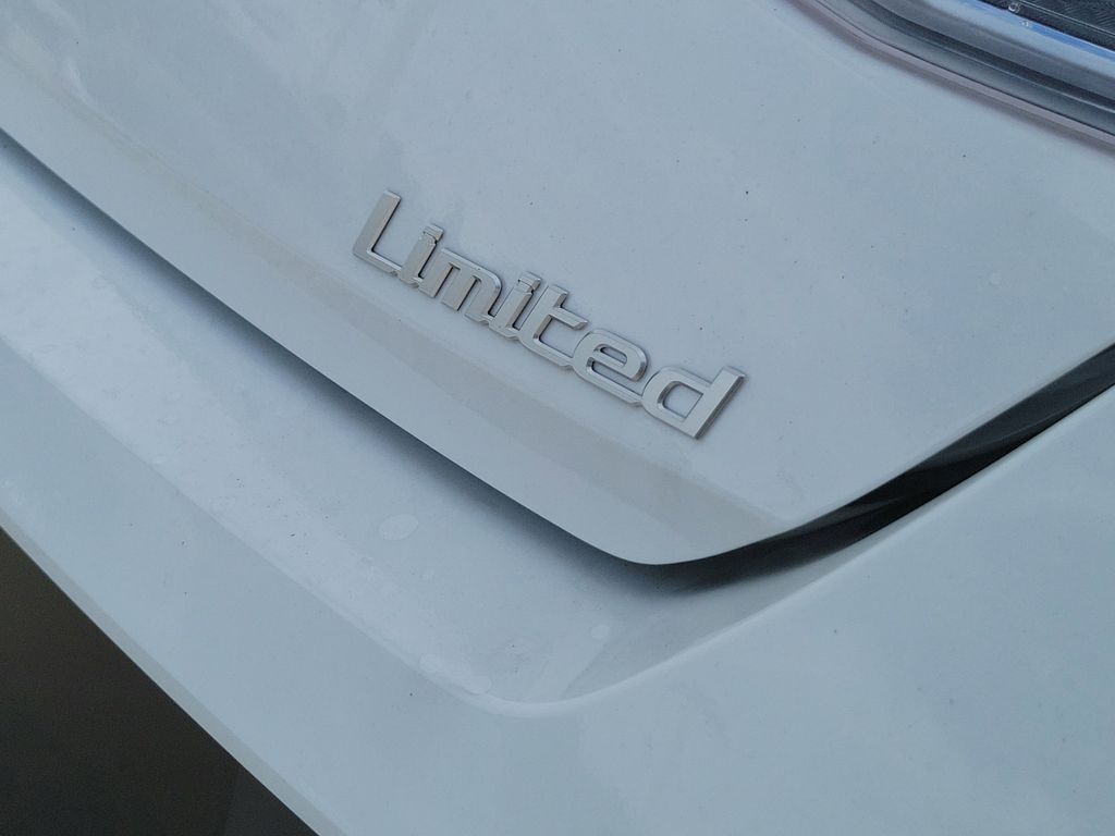 Thumbnail: 2026 Hyundai Elantra - 6
