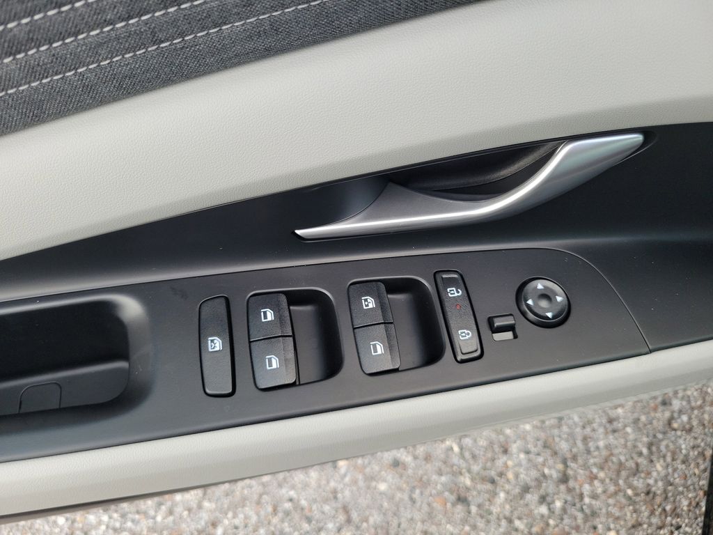 Thumbnail: 2026 Hyundai Elantra - 23