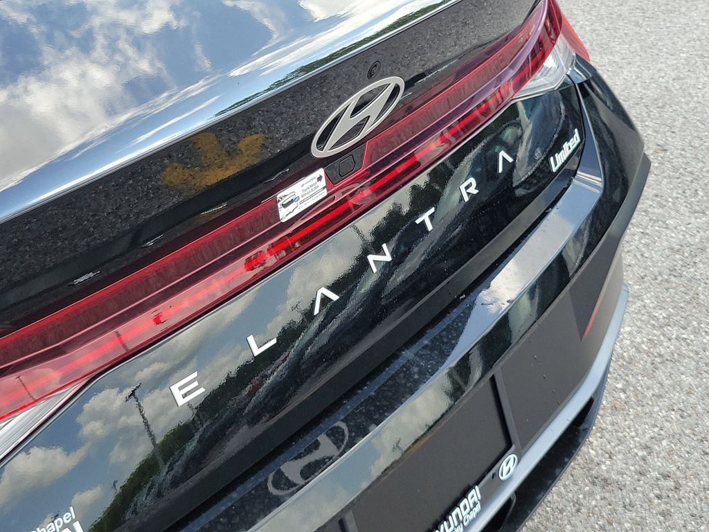 Thumbnail: 2026 Hyundai Elantra - 3