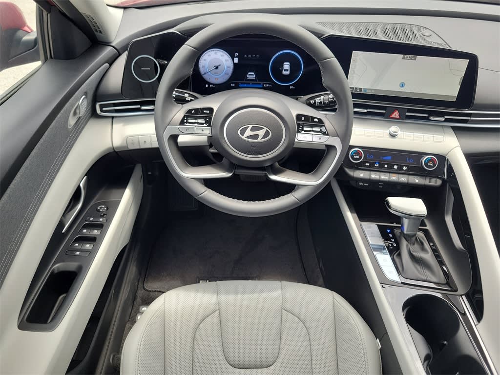 Thumbnail: 2025 Hyundai Elantra - 8