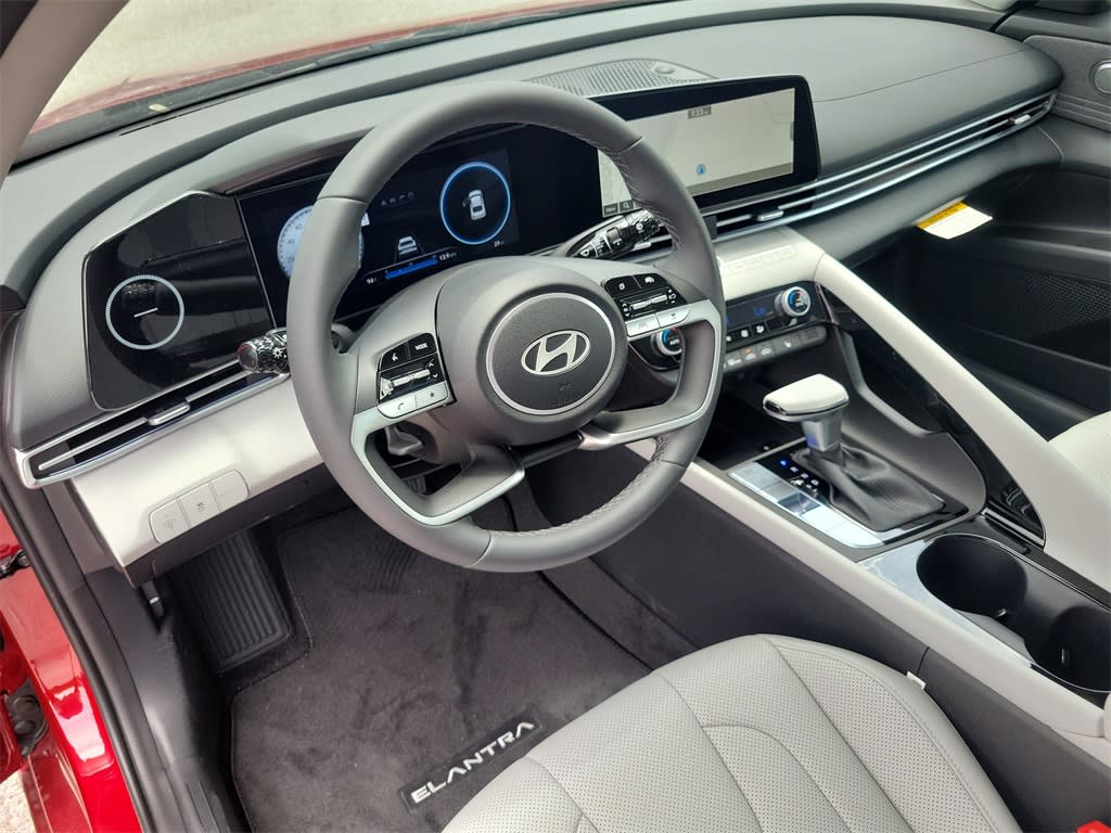 Thumbnail: 2025 Hyundai Elantra - 13