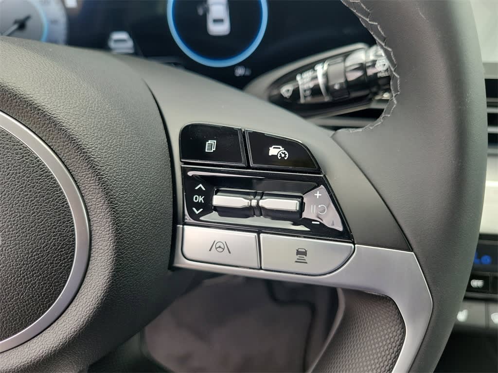 Thumbnail: 2025 Hyundai Elantra - 28