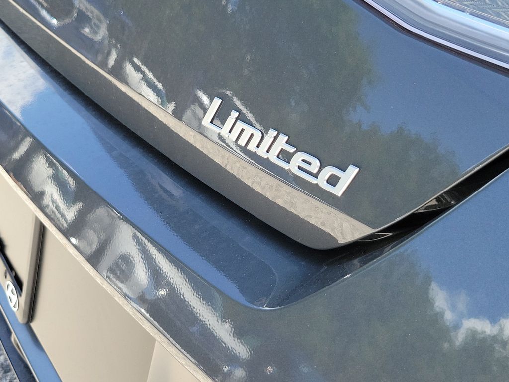 Thumbnail: 2026 Hyundai Elantra - 6