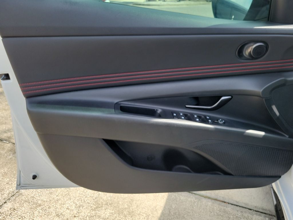 Thumbnail: 2023 Hyundai Elantra - 18