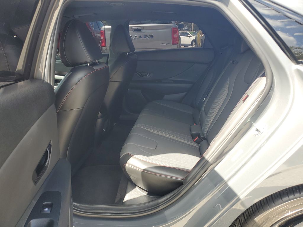 Thumbnail: 2025 Hyundai Elantra - 8