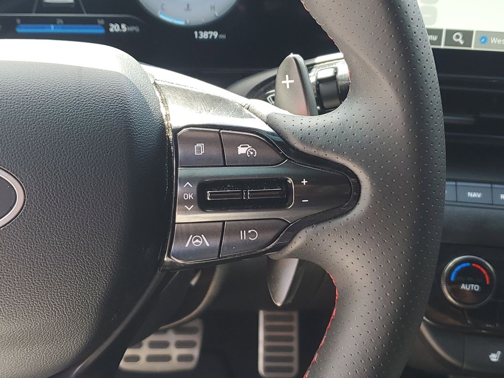 Thumbnail: 2025 Hyundai Elantra - 24