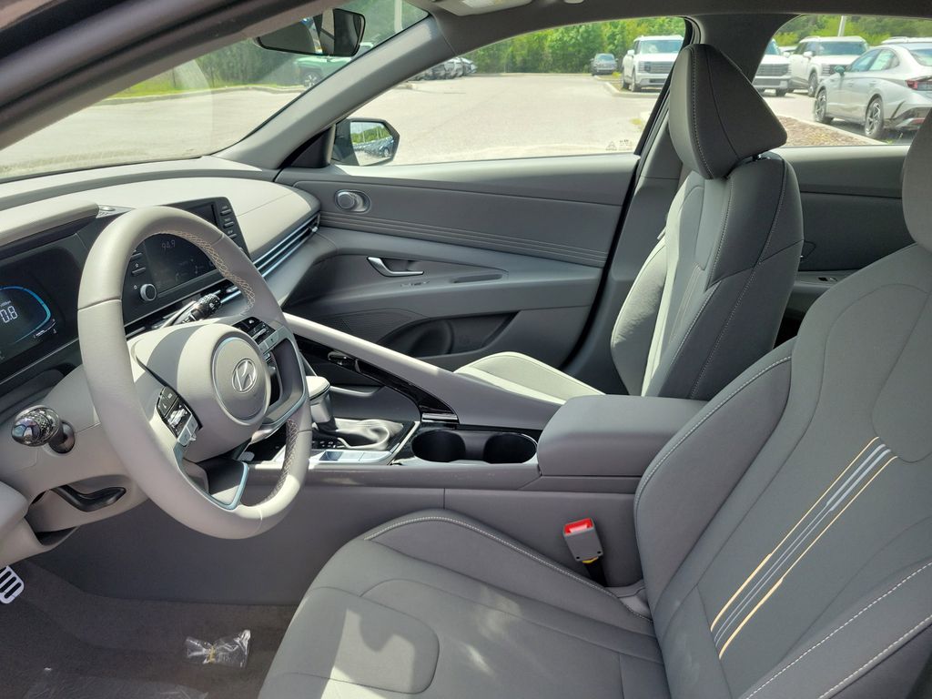 Thumbnail: 2026 Hyundai Elantra - 8