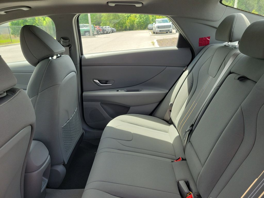 Thumbnail: 2026 Hyundai Elantra - 9
