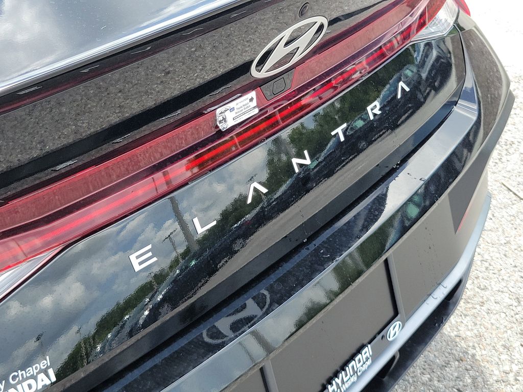 Thumbnail: 2026 Hyundai Elantra - 18