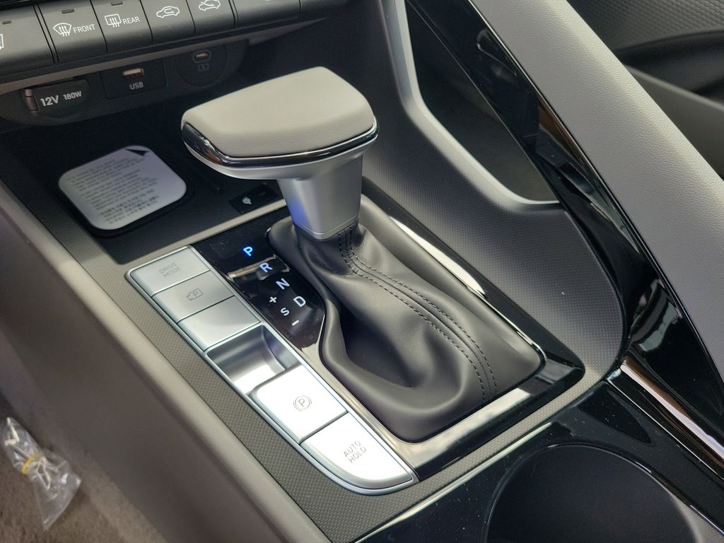 Thumbnail: 2026 Hyundai Elantra - 13