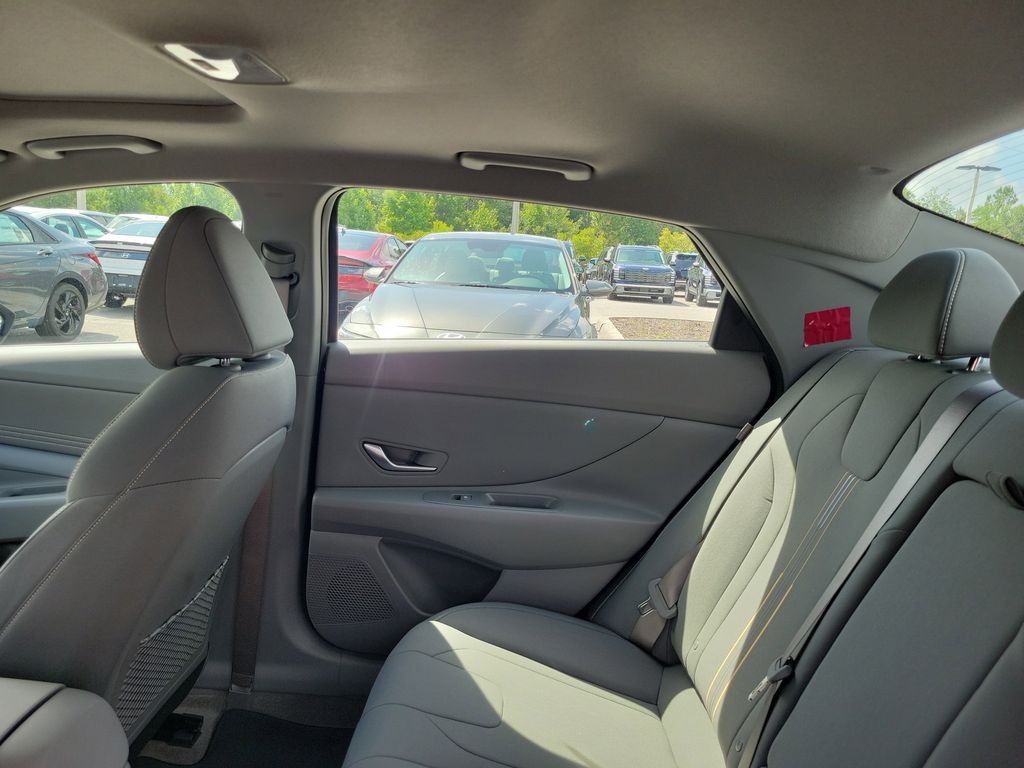 Thumbnail: 2026 Hyundai Elantra - 10