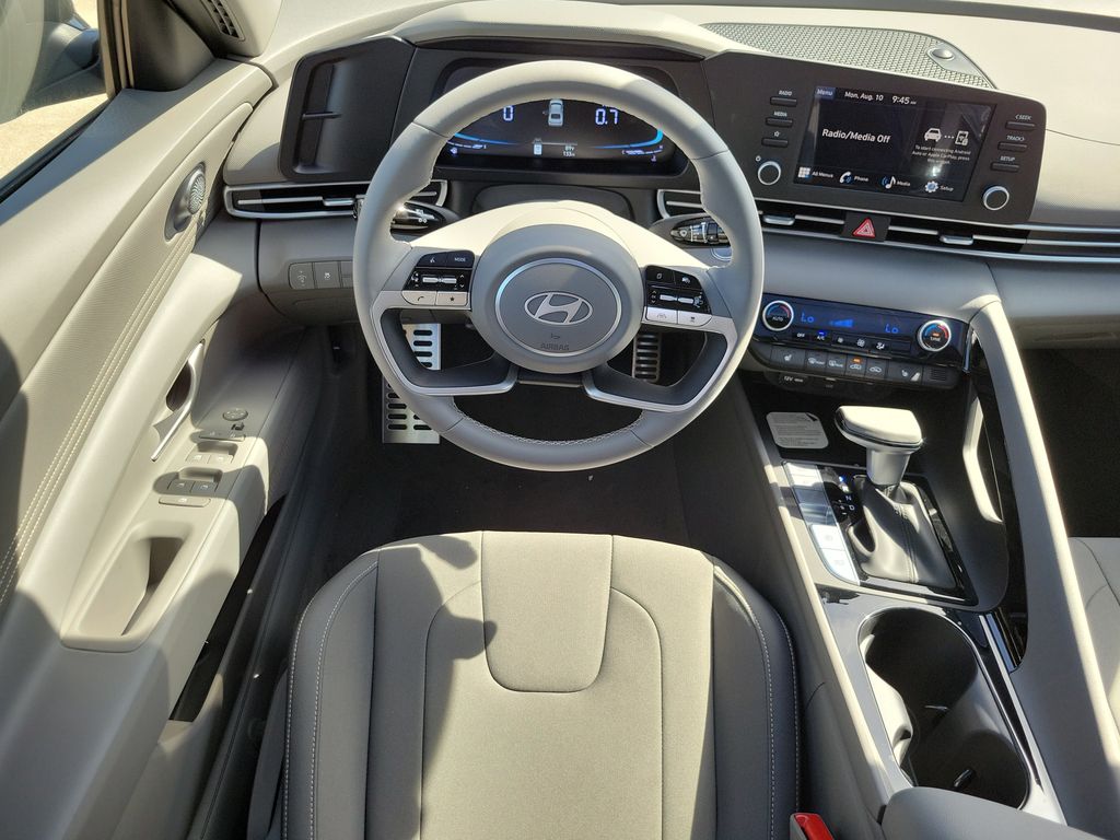 Thumbnail: 2026 Hyundai Elantra - 8