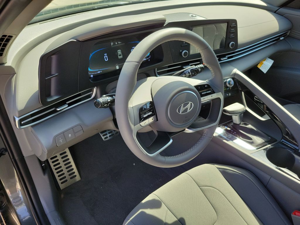 Thumbnail: 2026 Hyundai Elantra - 11