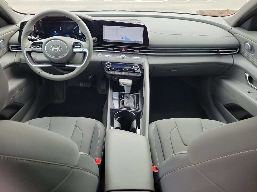 Thumbnail: 2024 Hyundai Elantra - 2