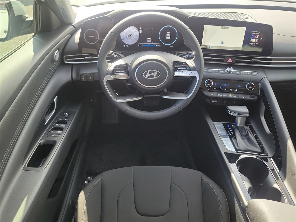 Thumbnail: 2025 Hyundai Elantra - 8