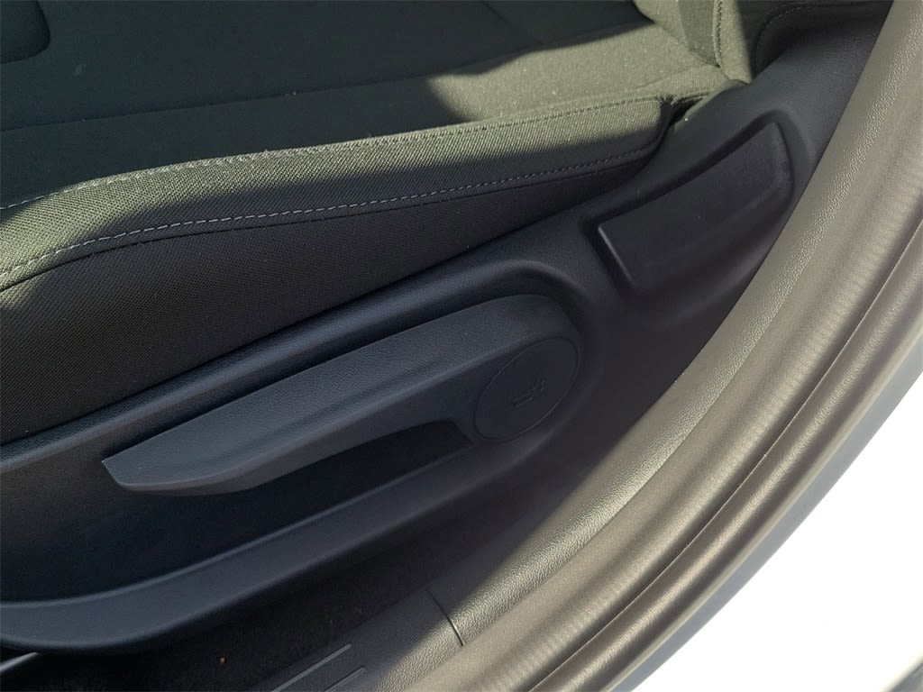 Thumbnail: 2025 Hyundai Elantra - 23