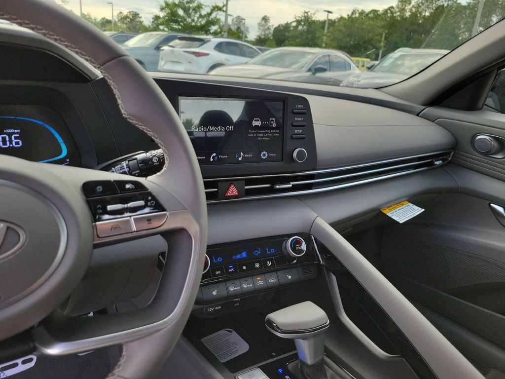 Thumbnail: 2026 Hyundai Elantra - 31
